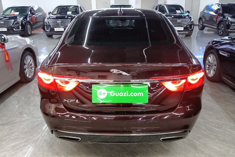 捷豹XFL 2018款 XFL 2.0T 250PS 豪华版车身外观6004