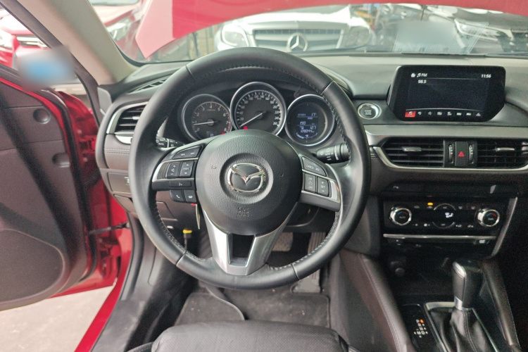 马自达 阿特兹 2017款 2.0L 蓝天豪华版局部细节13