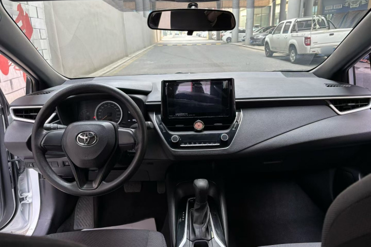 丰田 雷凌 2022款 TNGA 1.5L CVT进取版中控内饰7001