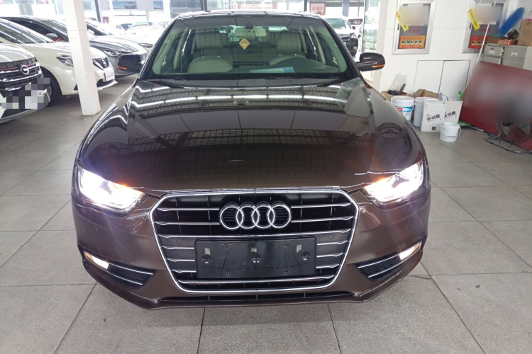 奥迪A4L 2016款 35 TFSI 典藏版 自动标准型车身外观6001