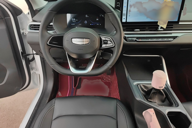 吉利汽车 帝豪 2026款 第4代 400万纪念款 1.5L 手动超越型局部细节13