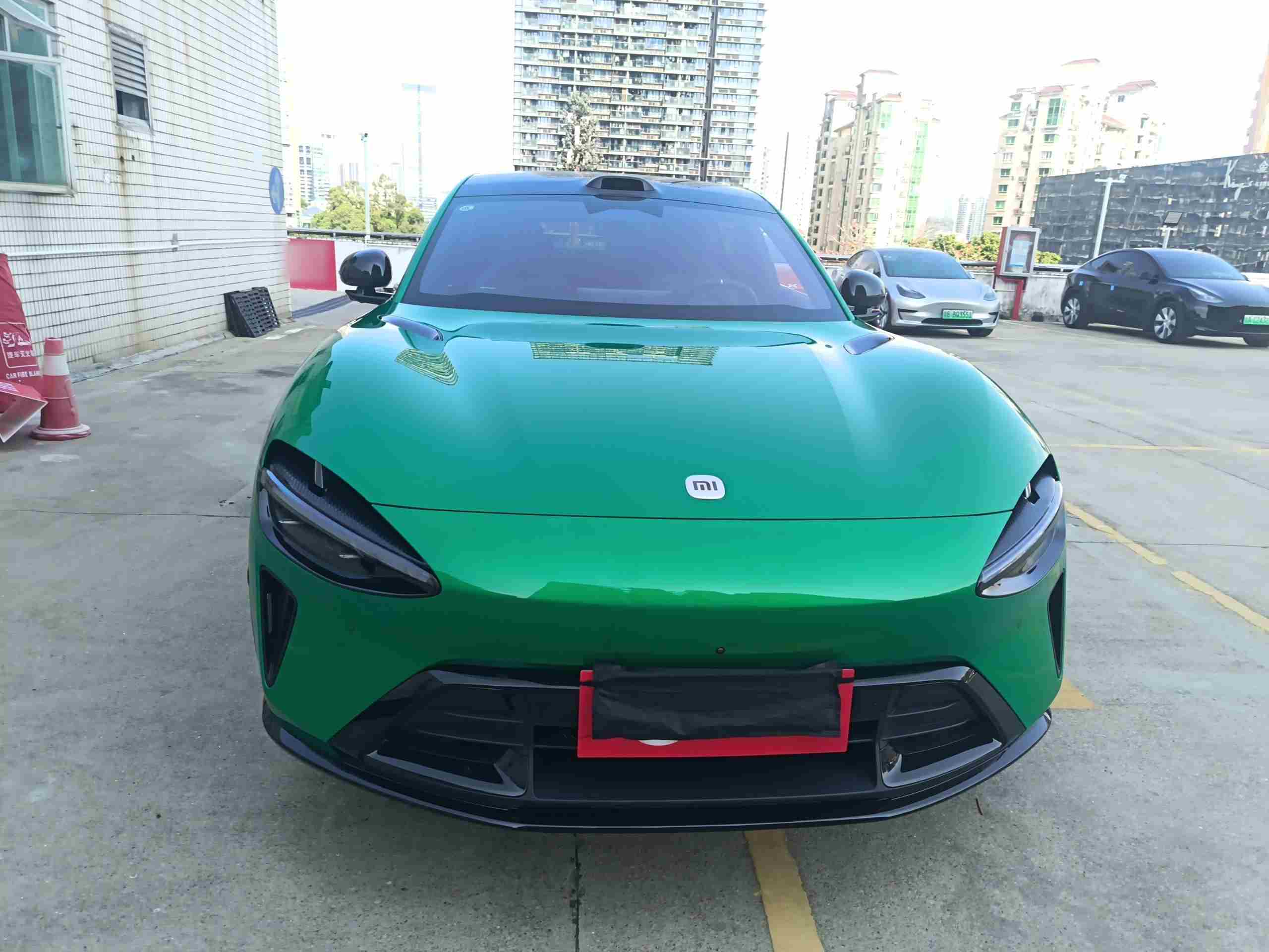 深圳二手小米YU7 2025款，花小钱办大事的商务排面之选？