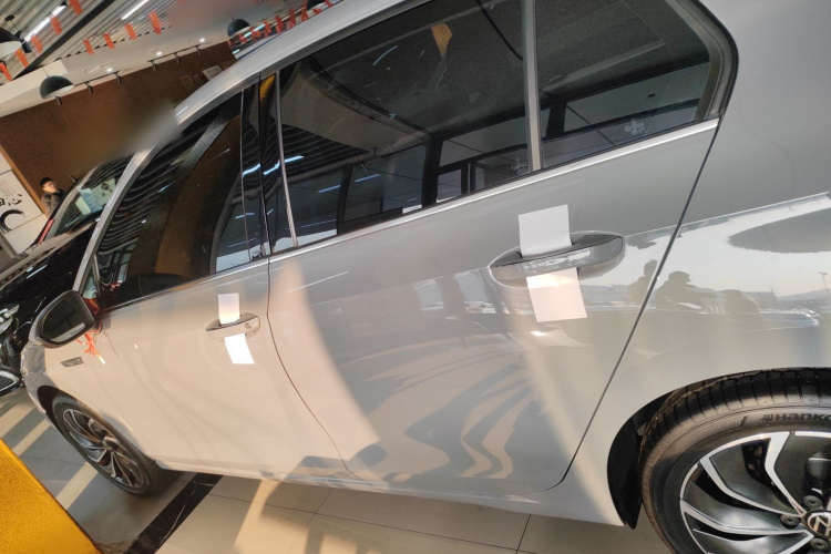 大众 高尔夫 2023款 改款 280TSI DSG Pro车身外观4