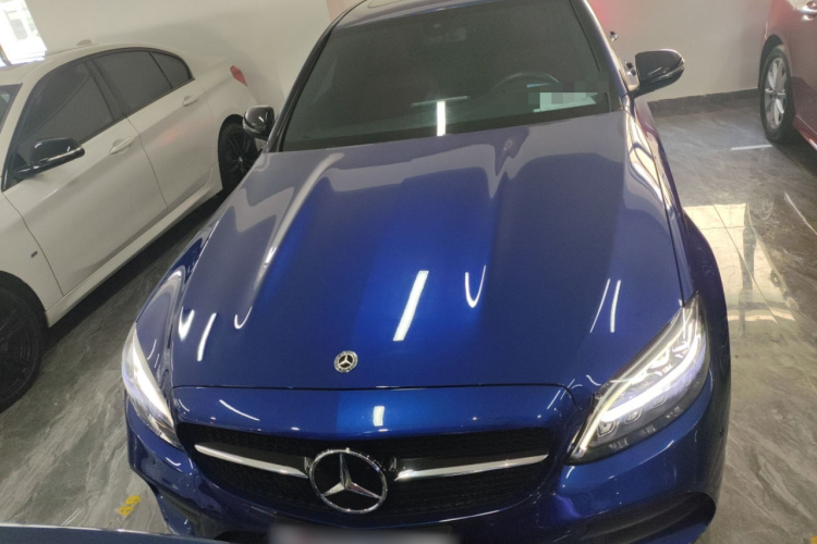 奔驰C级 2021款 C 260 星耀臻藏版车身外观2