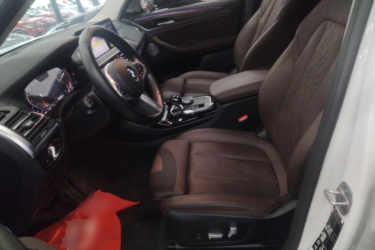 宝马X3 2022款 xDrive30i 领先型 M曜夜套装中控内饰19