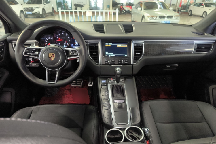 保时捷 2016款 Macan 2.0T中控内饰12