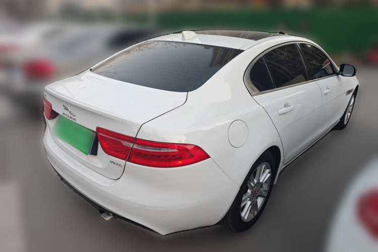 捷豹XEL 2019款 2.0T 200PS 豪华版车身外观6005