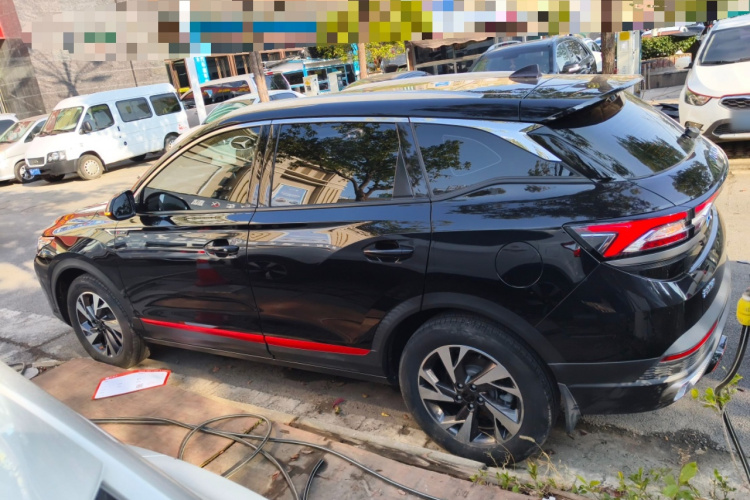 东风风神AX7 2022款 马赫版 1.5T DCT DF31车身外观4