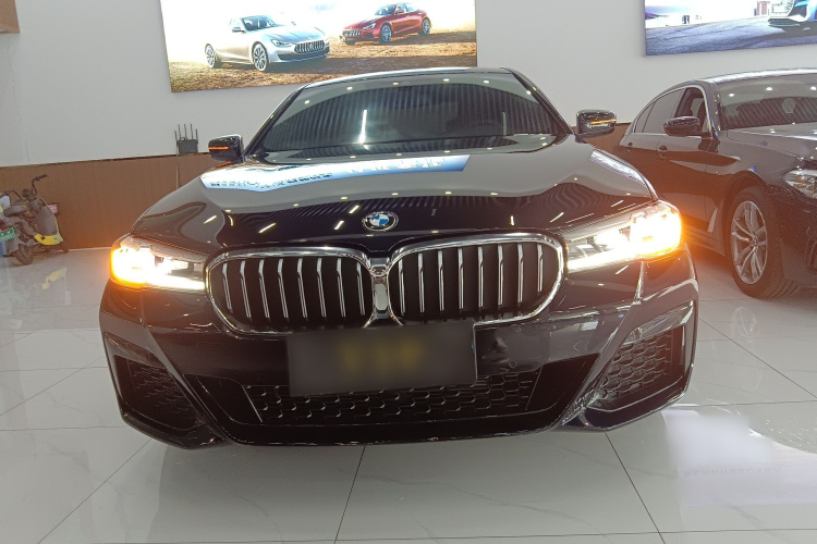 宝马5系 2022款 改款二 525Li M运动套装车身外观6001