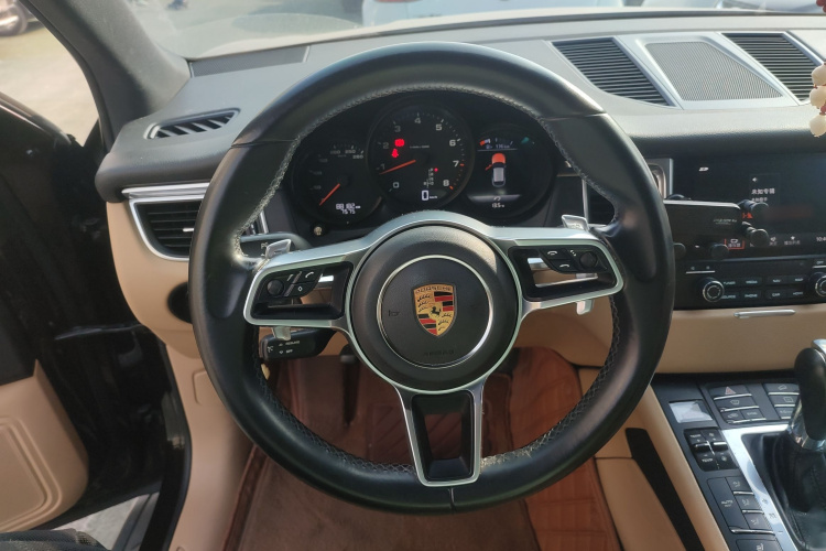 保时捷 2017款  Macan 2.0T局部细节13