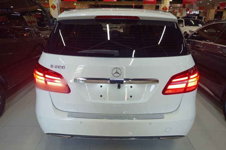 奔驰B级 2015款 B 200 时尚型车身外观6004