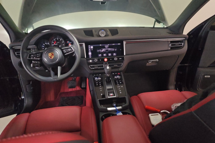 保时捷 2022款 Macan 2.0T中控内饰12