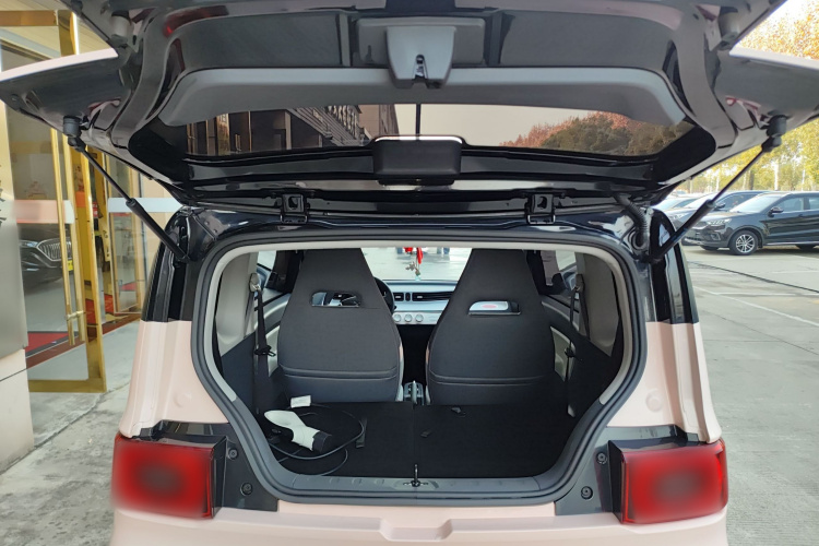 五菱汽车 宏光MINIEV 2022款 马卡龙臻享款 磷酸铁锂机舱底盘23