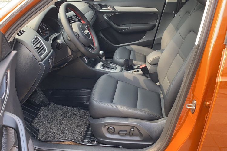 奥迪Q3 2015款 35 TFSI 百万纪念智领型局部细节19