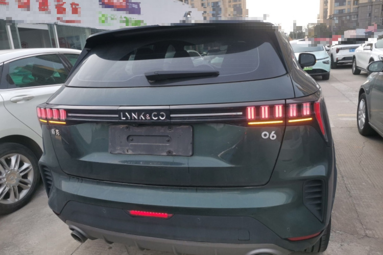 领克06 2023款 Remix 1.5T Hero车身外观6