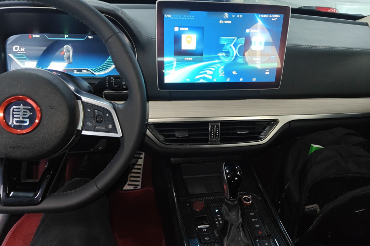 比亚迪 唐 2018款 2.0T 自动智联尊荣型 5座 国V中控内饰12