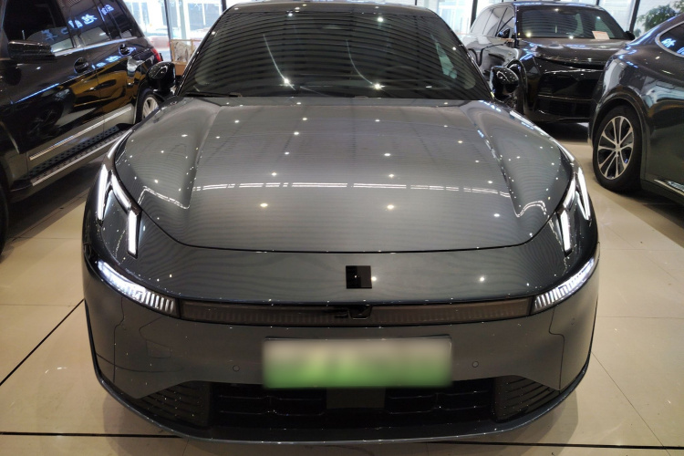 领克07 2024款 EM-P 126长续航 Ultra车身外观2