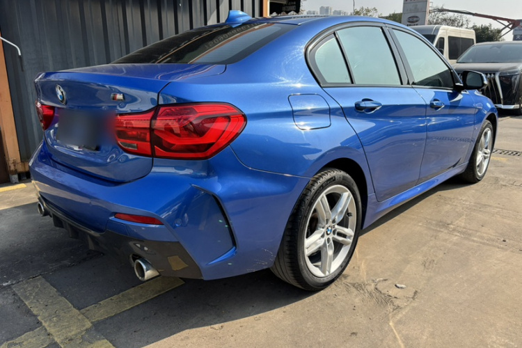 宝马1系 2020款 120i M运动套装车身外观6001