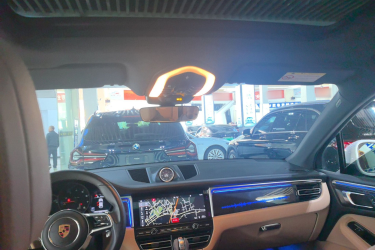 保时捷 2018款 Macan 2.0T中控内饰22