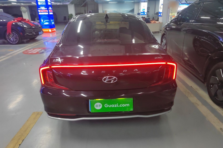 现代 名图 2021款 270TGDi DCT LUX尊贵版车身外观6