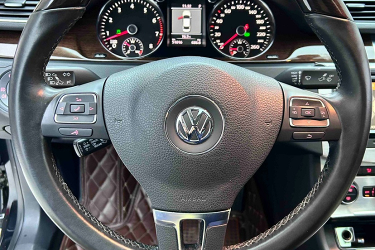 大众 迈腾 2013款 3.0FSI 旗舰型中控内饰7004