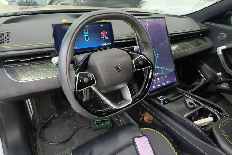 哪吒汽车 哪吒GT 2023款 560中控内饰13