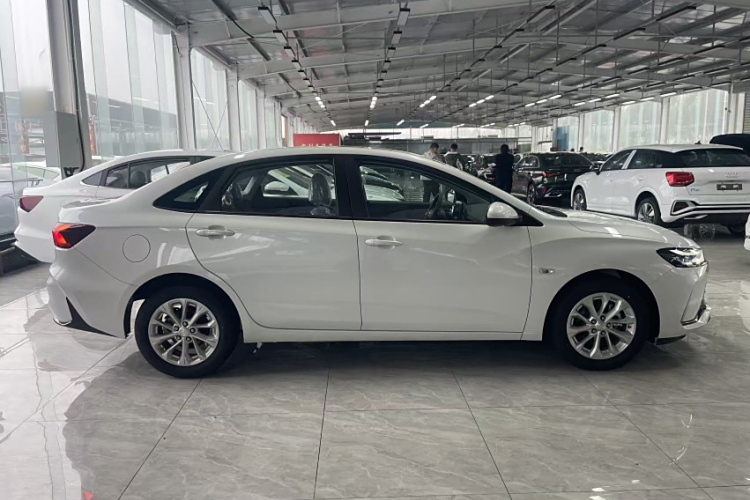 雪佛兰 科鲁泽 2024款 1.5L 双离合悦享版车身外观6003