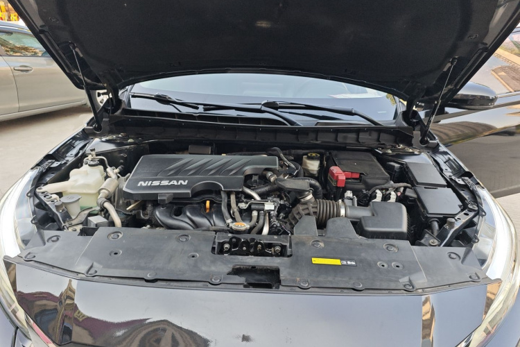 日产 天籁 2019款 2.0L XL 舒适版机舱底盘24