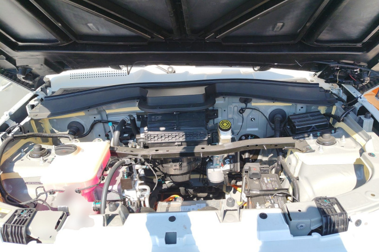 奇瑞iCAR V23 2025款 401两驱进阶版机舱底盘24