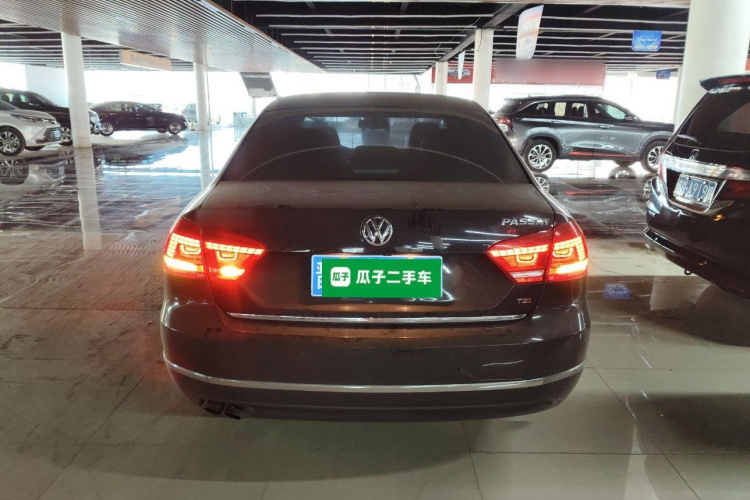 大众 帕萨特 2014款 1.8TSI DSG御尊版车身外观6004