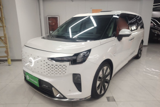 沃尔沃EM90 2025款 Ultra 六座