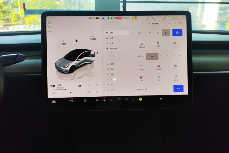 特斯拉 Model 3 2022款 后轮驱动版局部细节16