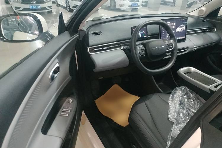 东风纳米 纳米01 2026款 挚爱款 430 Pro中控内饰20