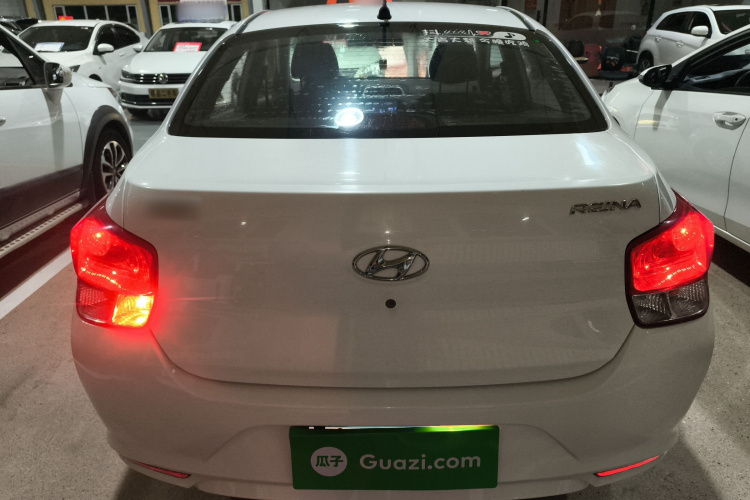 现代 瑞纳 2017款 1.4L 手动焕彩版 国V车身外观6