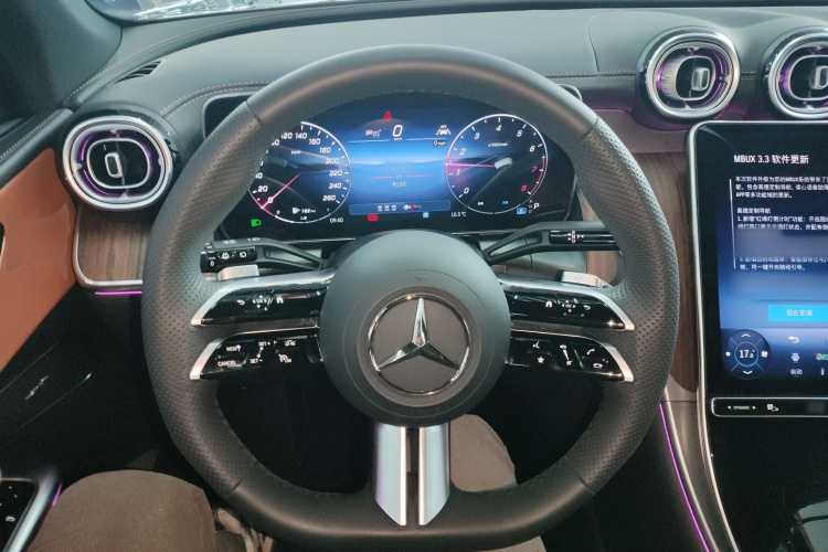 奔驰GLC 2025款 GLC 300 L 4MATIC 动感型 5座局部细节13