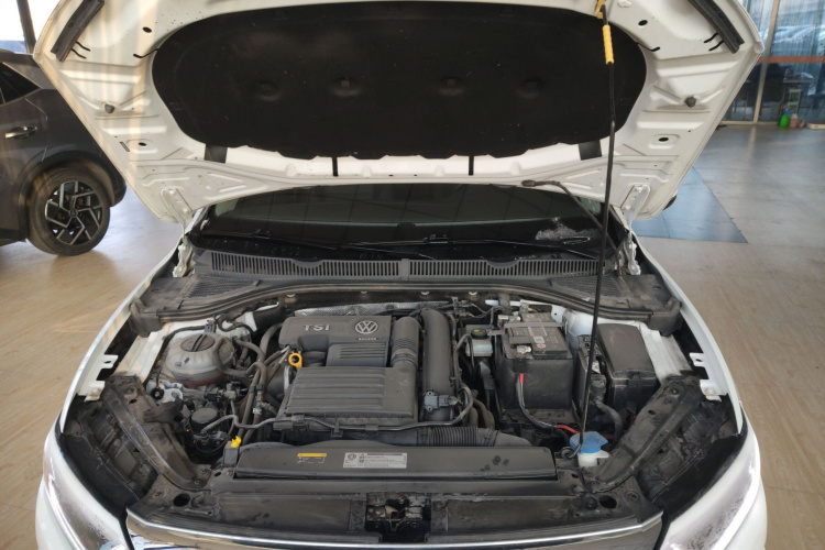 大众 速腾 2020款 280TSI DSG舒适型 国VI机舱底盘24