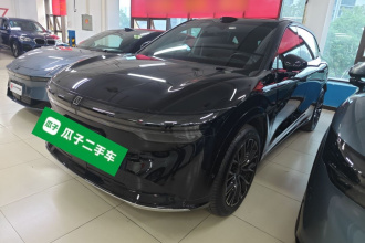 极氪7X 2025款 75kWh 后驱智驾版