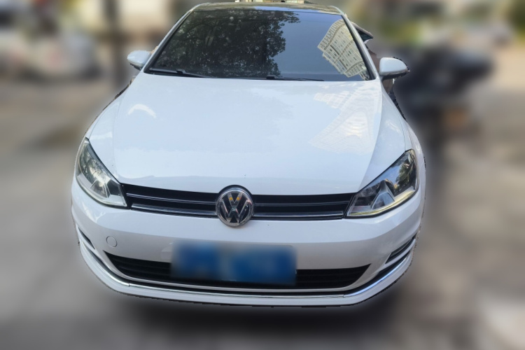 大众 高尔夫 2015款 1.4TSI 自动豪华型车身外观2