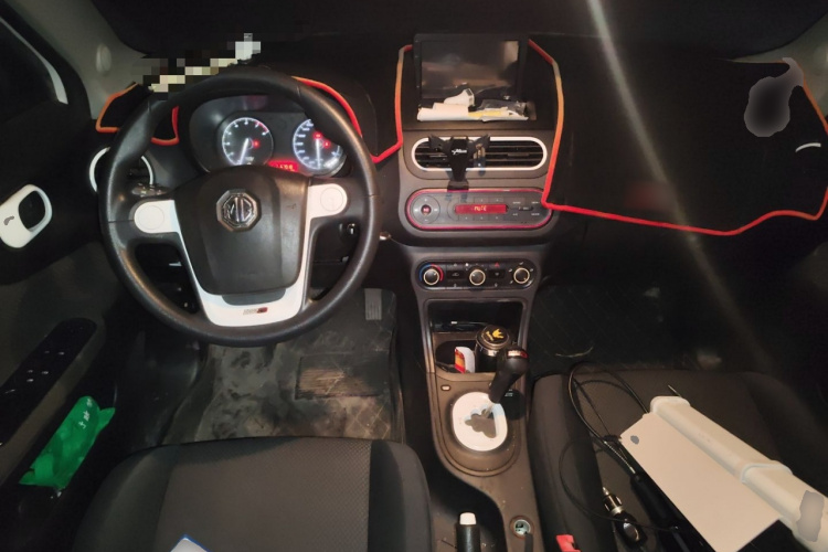 名爵3 2013款 1.3L AMT舒适版中控内饰12