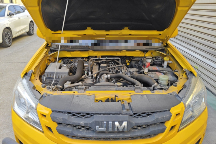 五十铃 瑞迈 2020款 2.8T经典两驱柴油国VI舒享型加长版JE493ZLQ6E局部细节24