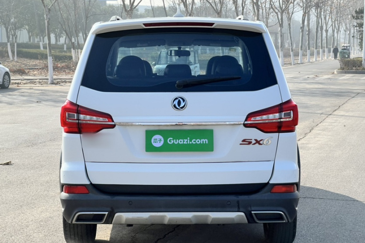 东风风行 风行SX6 2019款 1.6L 手动舒适型 国VI车身外观6009