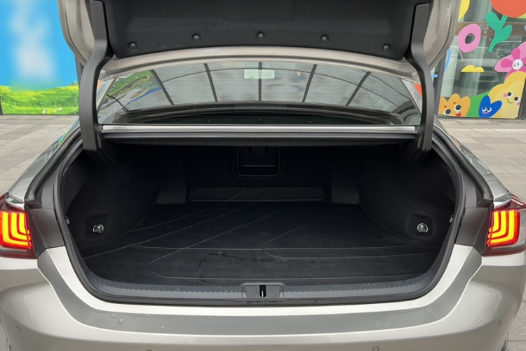 雷克萨斯ES 2022款 200 卓越版局部细节23