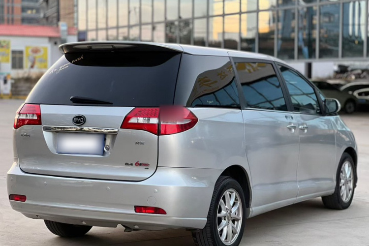 比亚迪M6 2015款 2.4L 自动尊贵版车身外观6003