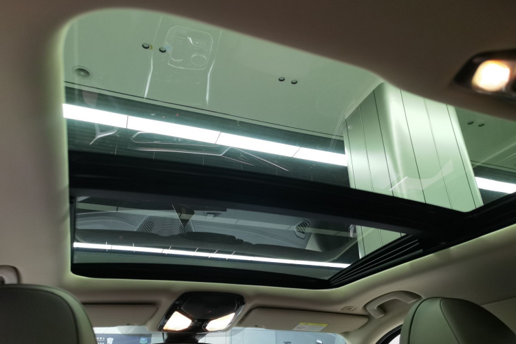 宝马i3 2024款 eDrive 35 L局部细节22