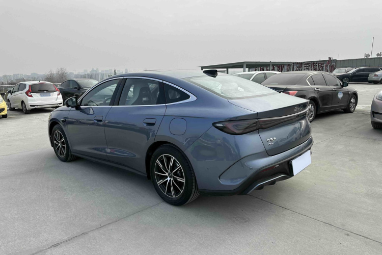 比亚迪 海豹06新能源 2025款 DM-i 智驾版 120KM尊享型车身外观6005