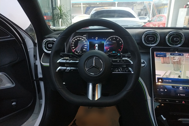 奔驰C级 2022款 C 260 L 皓夜运动版局部细节13