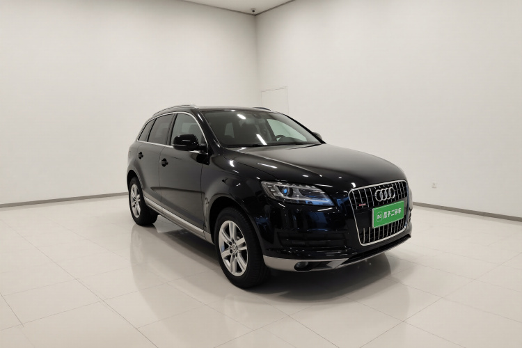 奥迪Q7 2014款 35 TFSI 进取型车身外观3