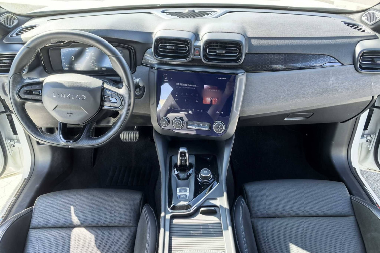 领克03 2022款 2.0TD DCT劲Pro局部细节9006