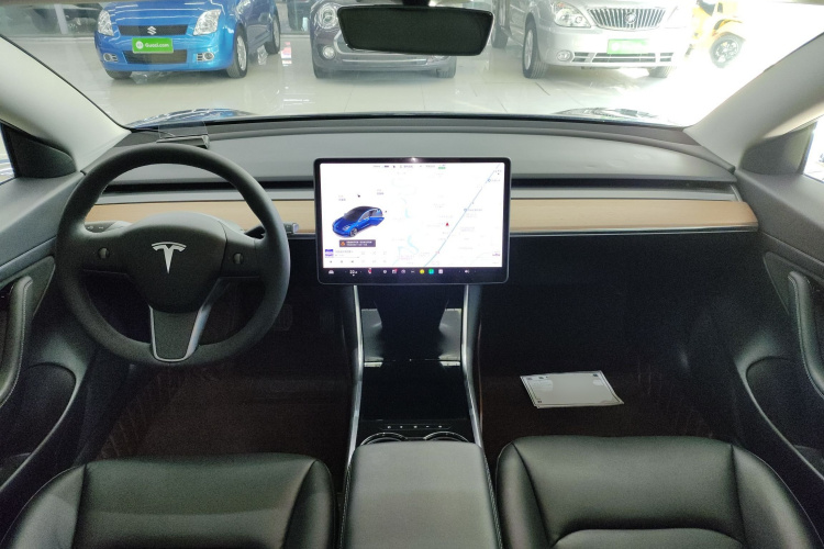 特斯拉 Model 3 2019款 标准续航后驱升级版中控内饰7002