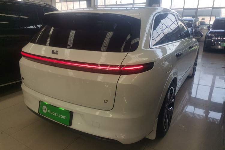 理想汽车 理想L7 2023款 Max车身外观7